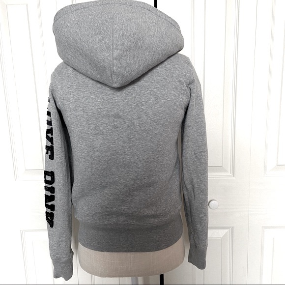 PINK Victoria’s Secret Sherpa Lined Hoodie Sweatshirt Love Pink Bling Size XS - Picture 2 of 8